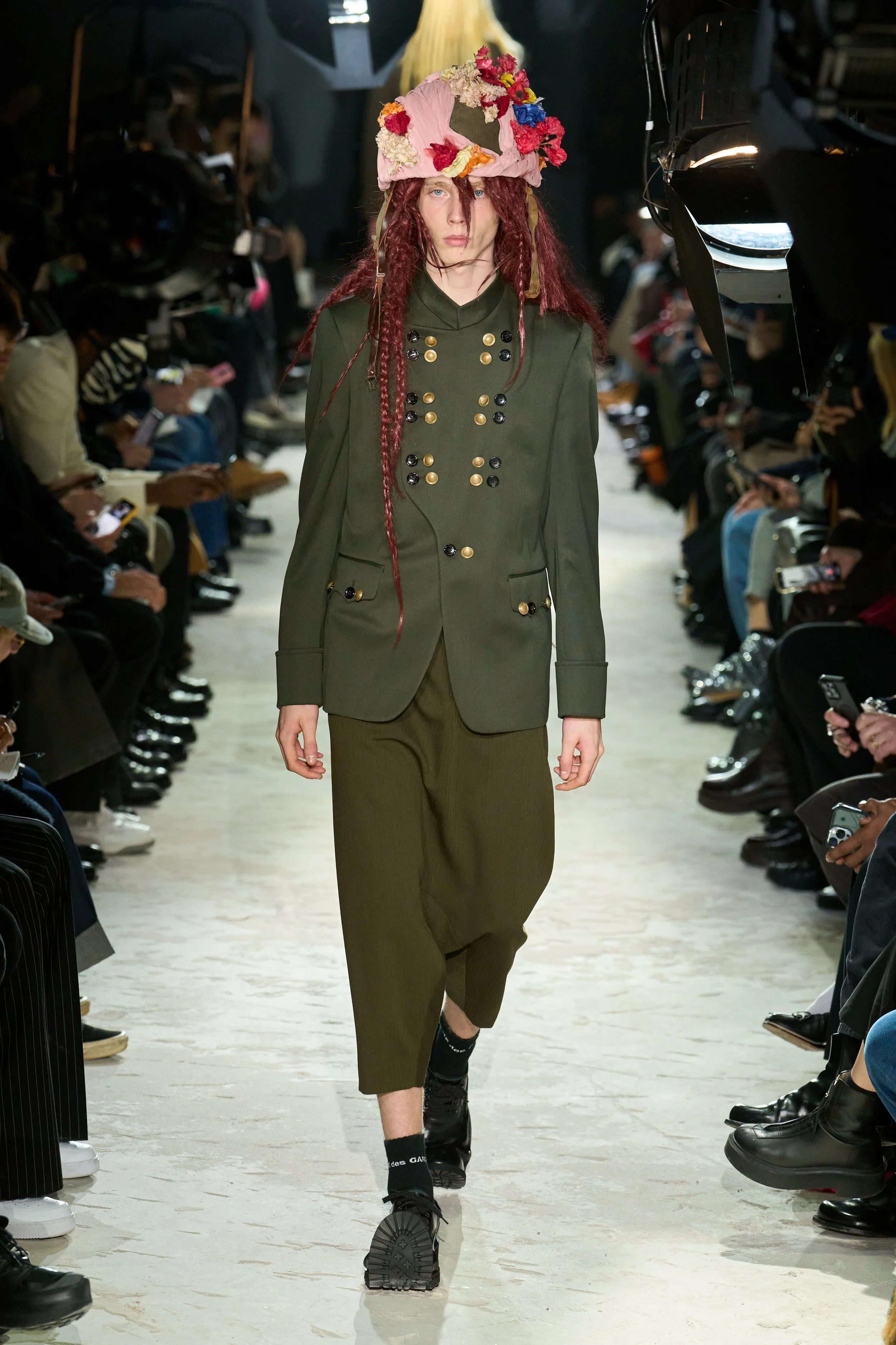 小物 COMME des GARCONS gettyimages-1471597496-